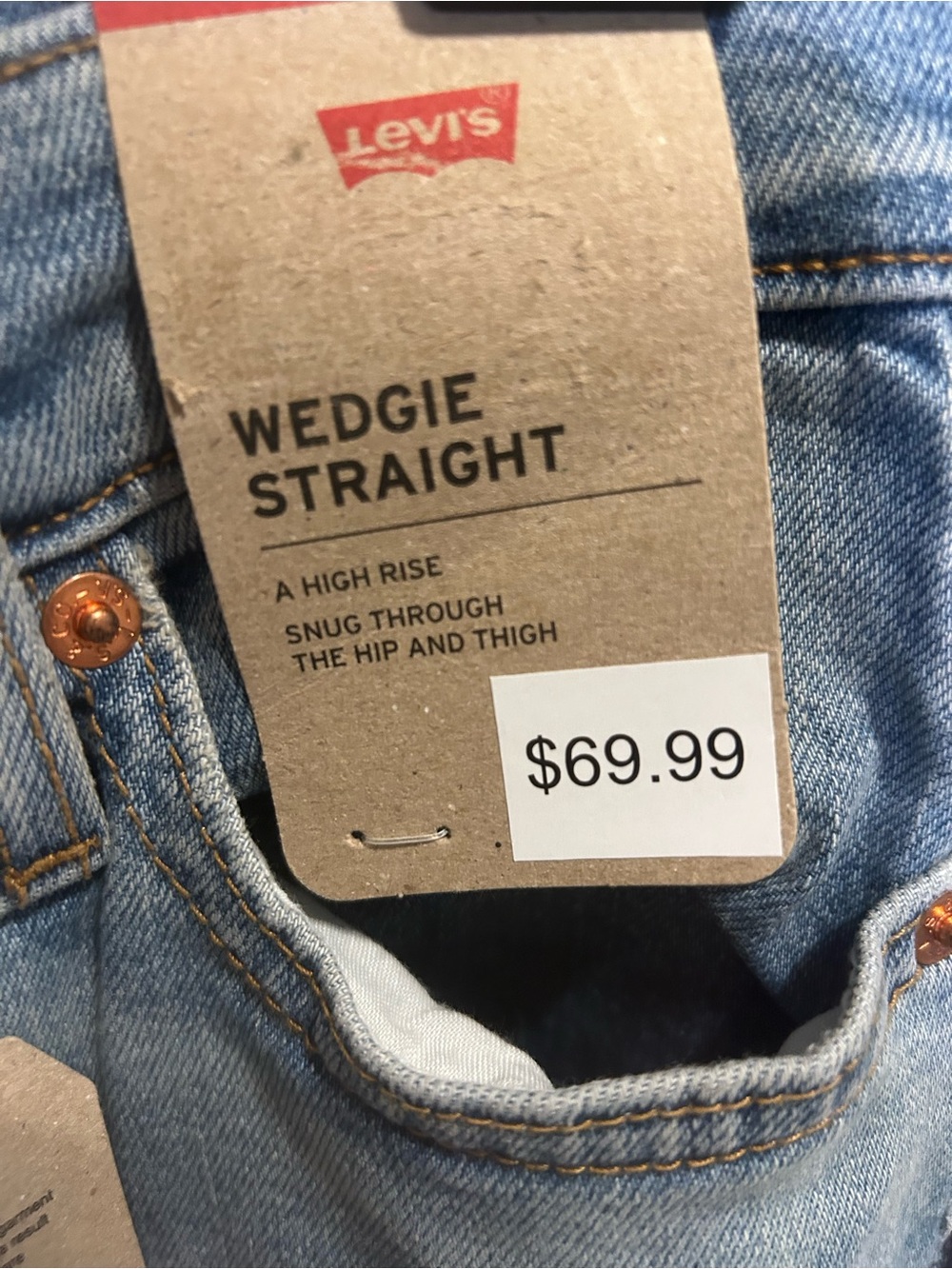 Levi's Women's Wedge Straight Jeans - High Waisted -Light Wash Blue - Picture 9 of 11